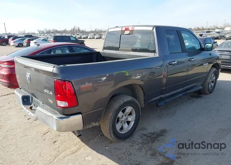 2018 Ram 1500 Slt 4X4 6'4 Box z USA, uszkodzony, nr VIN 1C6RR7GG7JS307090